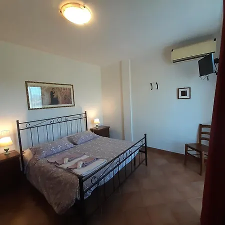 Nocleg ze śniadaniem La Verbena 2*