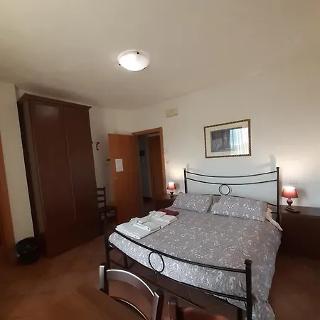La Verbena Nocleg ze śniadaniem