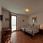 La Verbena Bed and Breakfast 3*