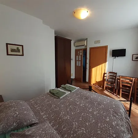La Verbena